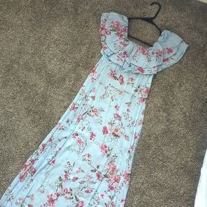 Zara size small Flutter Sleeve maxi dress